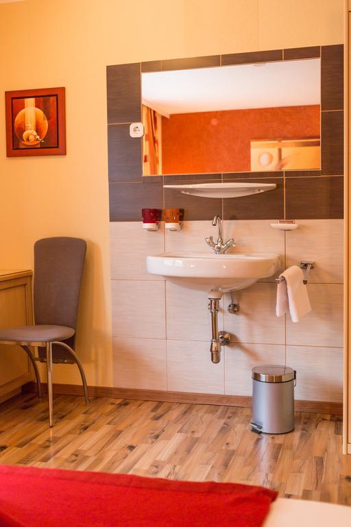 Alpinhome トゥクス 部屋 写真