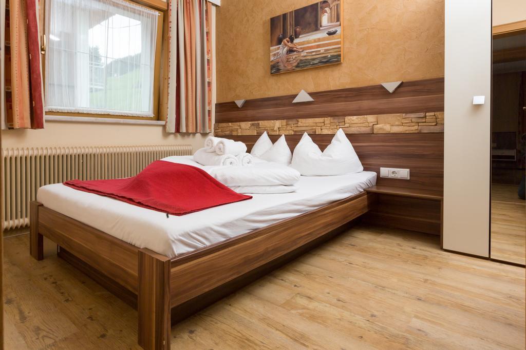 Alpinhome トゥクス エクステリア 写真