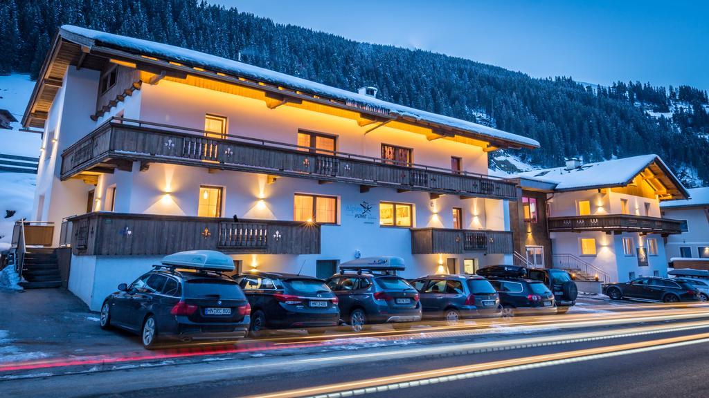 Alpinhome トゥクス エクステリア 写真